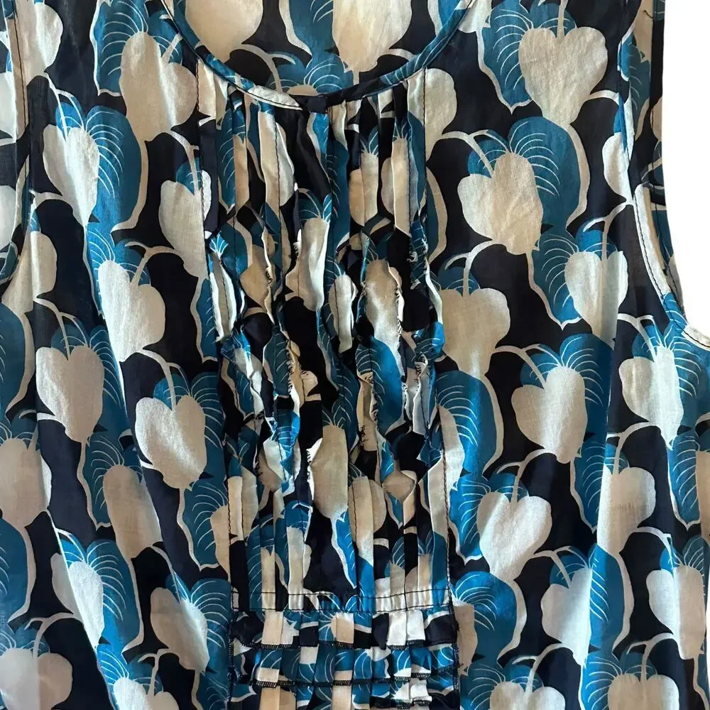 Tory Burch Leaf Print Snap Top Womens Size 6 Blue White Sleeveless Shell
